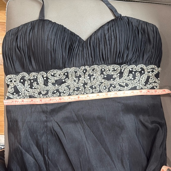 Camille la vie beaded evening dress - Picture 7 of 9